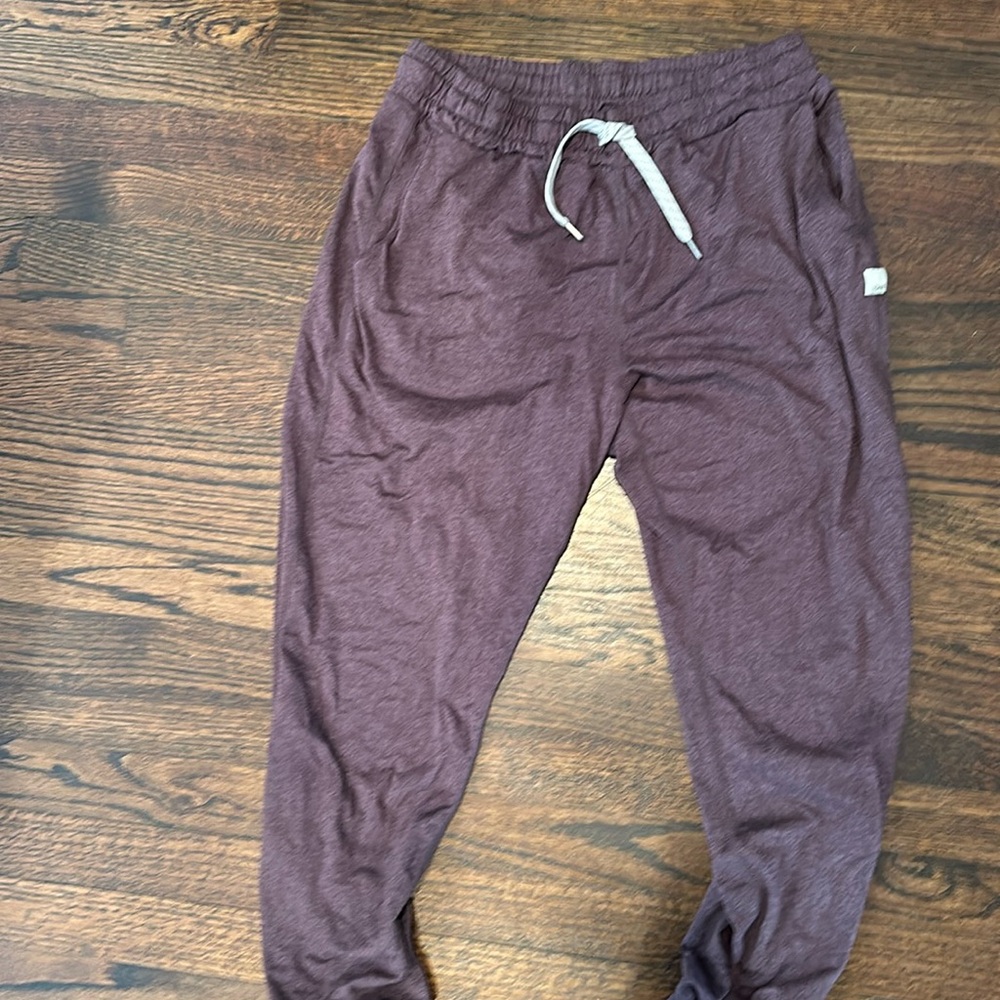 Vuori eggplant colored  joggers